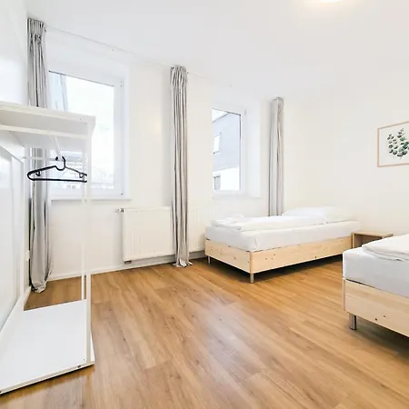 Raj Living - 2 - 25 Min To Messe Dus * Krefeld